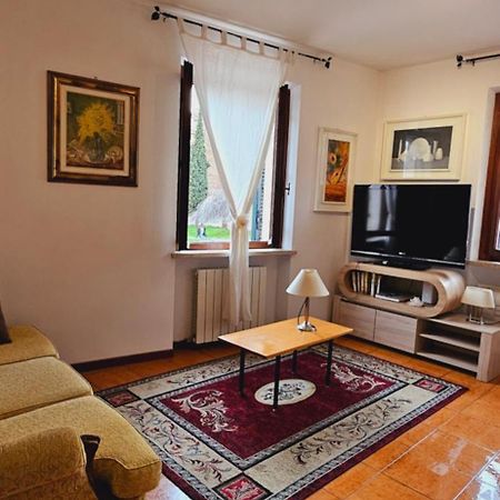 Gm Apartment Verona Luaran gambar